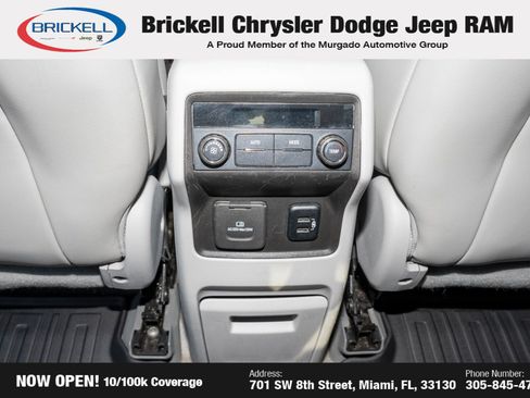 Used 2018 GMC Acadia SLT image 21