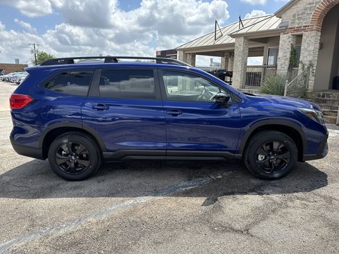 New 2026 Subaru Ascent Premium AWD/4WD image 2