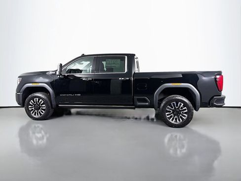 New 2026 GMC Sierra 3500 Denali Ultimate AWD/4WD image 4