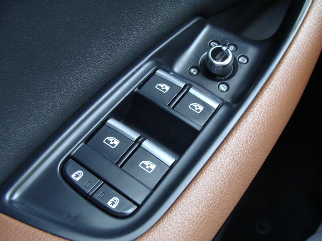 Used 2024 Audi Q7 2.0T Premium AWD/4WD image 31