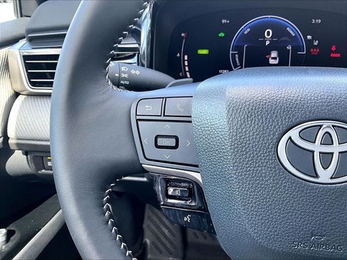 Used 2026 Toyota Camry SE w/ Convenience Package AWD/4WD image 23