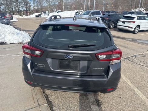 Used 2023 Subaru Impreza Premium image 3