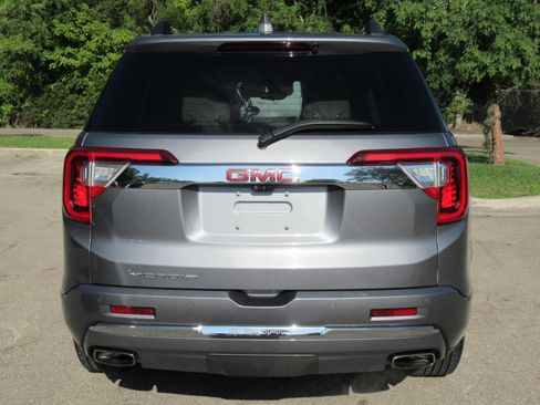 Used 2021 GMC Acadia Denali w/ Denali Technology Package FWD image 6