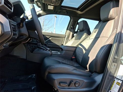 Used 2025 Toyota Tacoma SR5 image 13