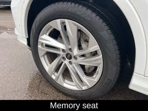 Used 2023 Audi Q7 2.0T Premium w/ Convenience Package image 9