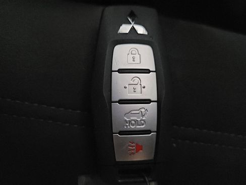 Used 2022 Mitsubishi Outlander SE AWD/4WD image 32