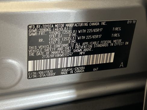 Used 2019 Toyota RAV4 LE w/ All Weather Liner Package AWD/4WD image 38