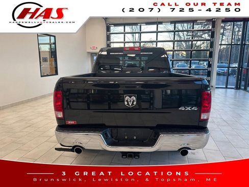 Used 2018 RAM 1500 SLT image 5
