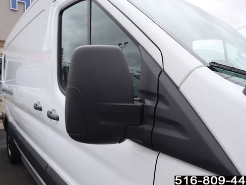 Used 2024 Ford Transit 250 148 Medium Roof RWD image 26
