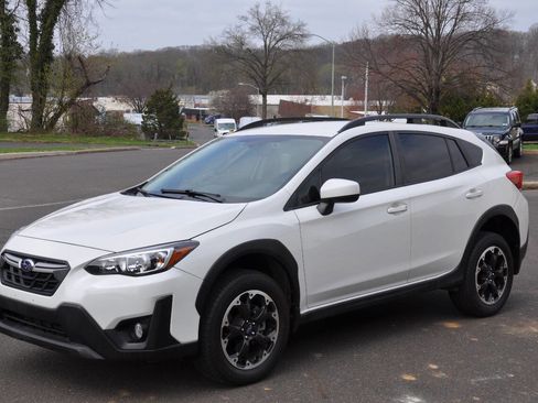 Used 2021 Subaru Crosstrek 2.0i Premium w/ Popular Package #4 image 1