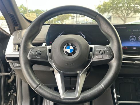 Used 2023 BMW X1 xDrive28i w/ Convenience Package AWD/4WD image 11