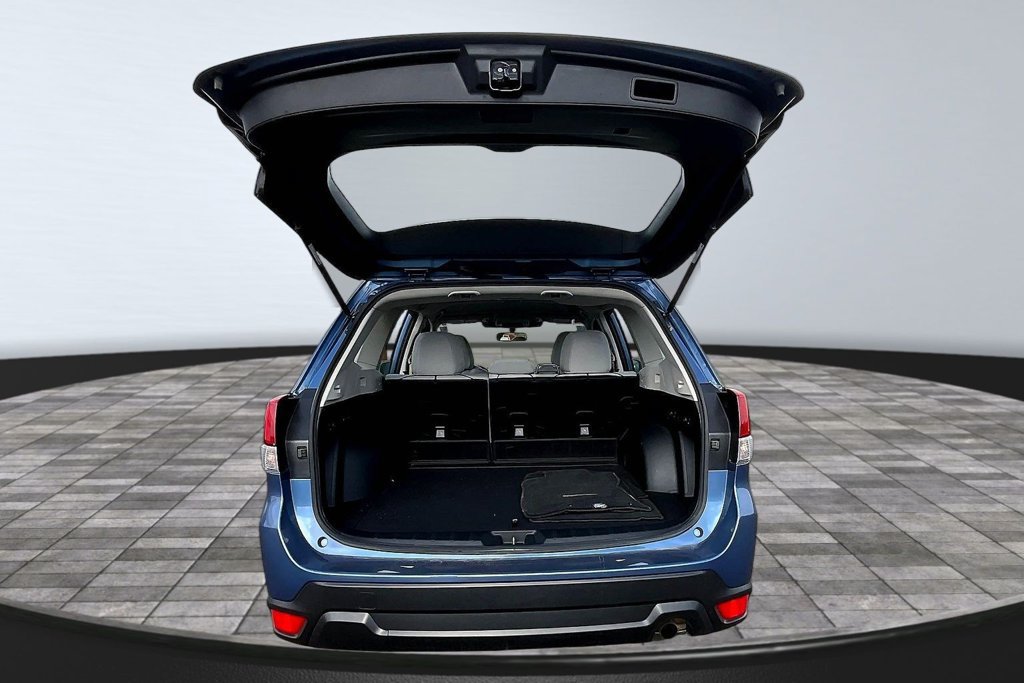 Used 2022 Subaru Forester AWD/4WD image 26