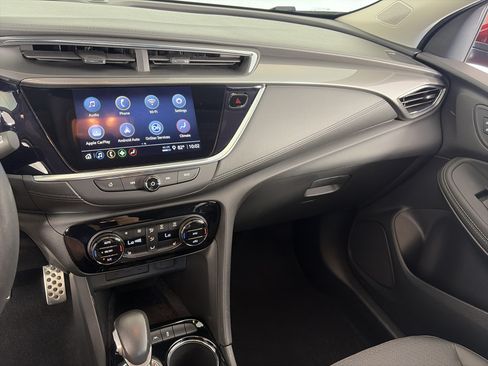Used 2023 Buick Encore GX Select w/ Sport Touring Package FWD image 4