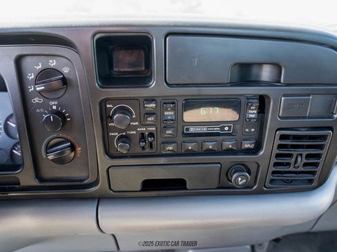 Used 1997 Dodge Ram 2500 Truck 2WD Regular Cab image 26