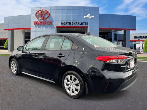 Used 2024 Toyota Corolla LE FWD image 4