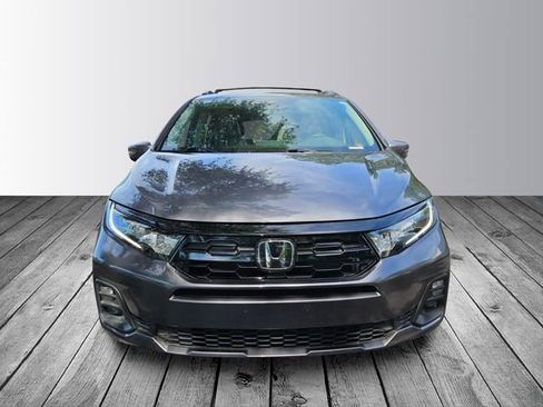 Used 2025 Honda Odyssey Touring image 8