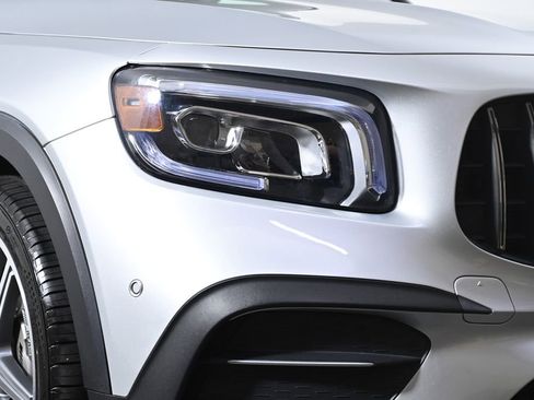 Used 2022 Mercedes-Benz GLB 35 AMG 4MATIC image 5