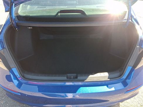 Used 2023 Honda Civic Sport image 28