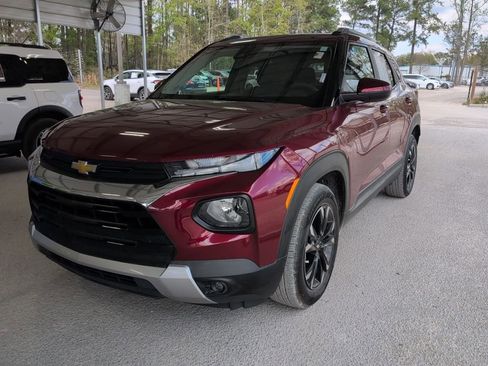 Used 2023 Chevrolet TrailBlazer LT image 1