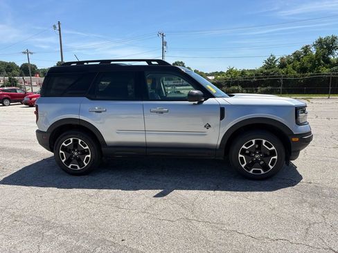 Used 2023 Ford Bronco Sport Outer Banks AWD/4WD image 4