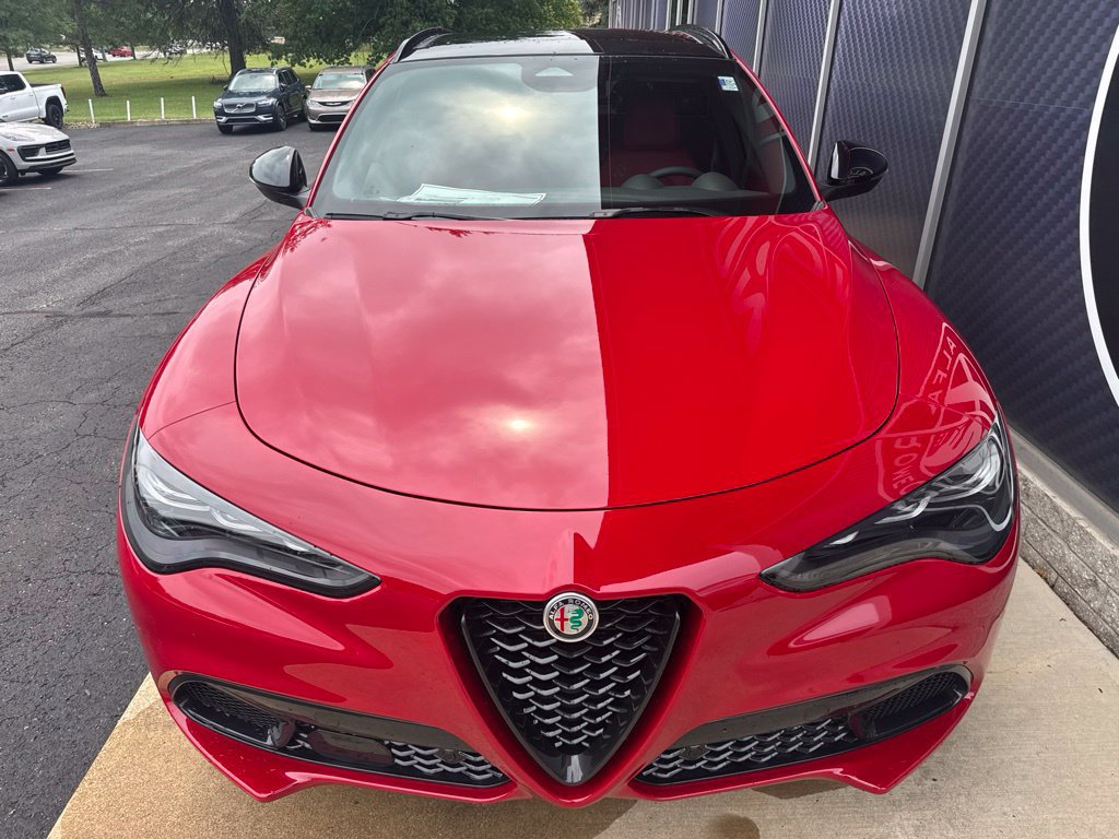 New 2026 Alfa Romeo Stelvio Sprint AWD/4WD image 9