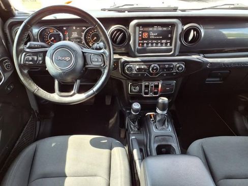 Used 2021 Jeep Wrangler Unlimited Sport image 11