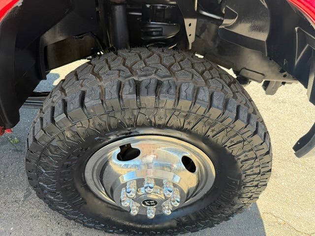 Used 2018 RAM 3500 Tradesman w/ Chrome Appearance Group AWD/4WD image 47
