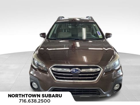 Used 2019 Subaru Outback 2.5i Premium AWD/4WD image 4