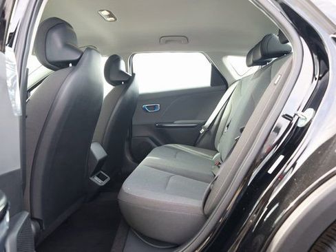 New 2025 Kia K4 LXS FWD image 25