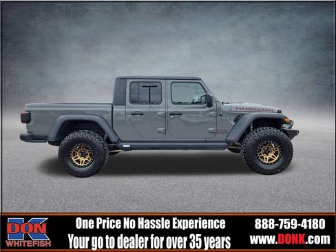 Used 2022 Jeep Gladiator Rubicon w/ LED Lighting Group AWD/4WD image 9