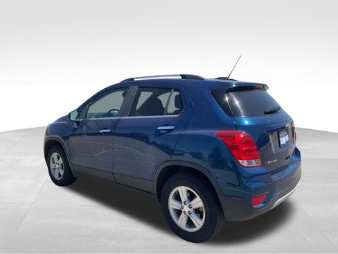 Used 2019 Chevrolet Trax LT w/ LT Convenience Package AWD/4WD image 5