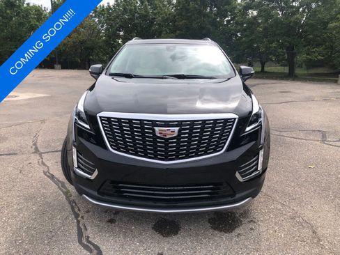 Certified 2024 Cadillac XT5 Premium Luxury FWD image 2
