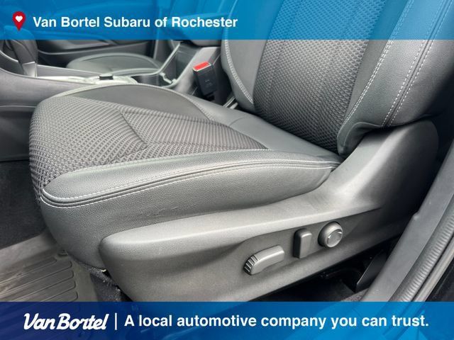 Used 2023 Subaru Forester Premium AWD/4WD image 15