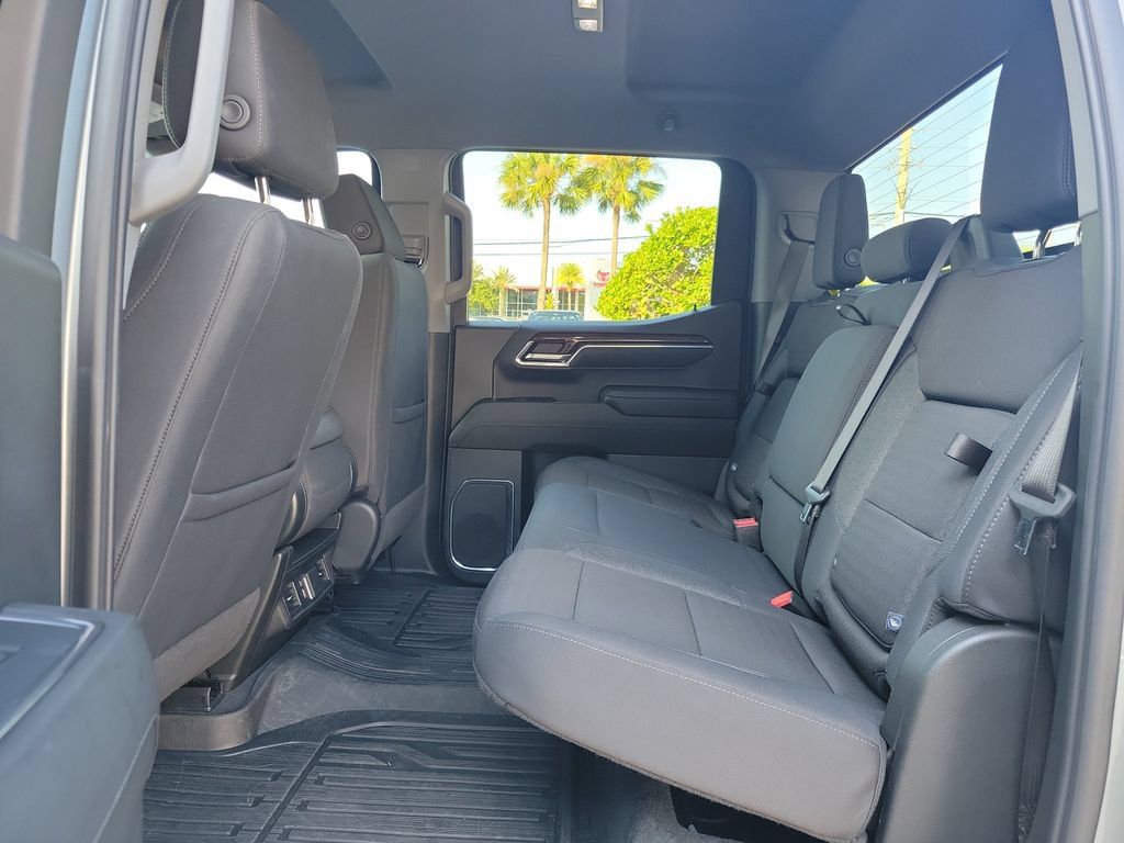 Used 2024 GMC Sierra 1500 Elevation AWD/4WD image 18