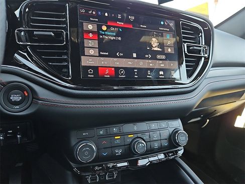 New 2025 Dodge Durango GT image 17