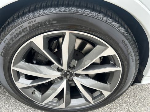 Certified 2022 Audi SQ7 Prestige AWD/4WD image 25