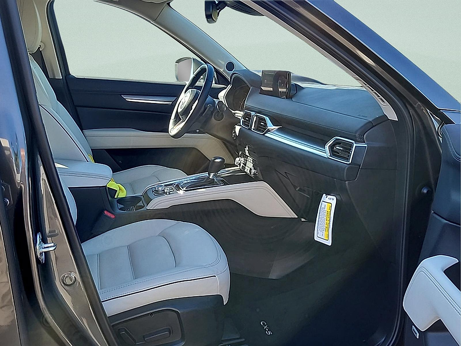 Certified 2025 MAZDA CX-5 AWD 2.5 S w/ Premium Plus Pkg image 10