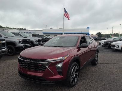 Used 2024 Chevrolet Trax RS