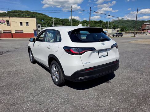 Used 2024 Honda HR-V LX image 6