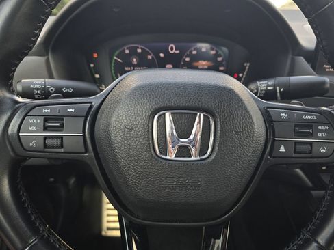 Used 2024 Honda Accord Sport image 23