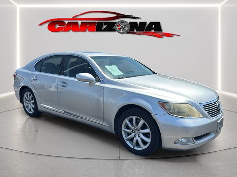 Used 2009 Lexus LS 460 RWD image 2