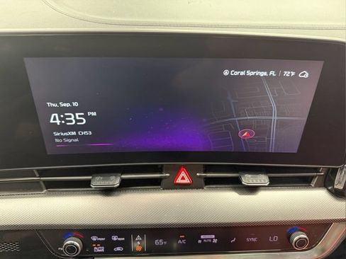 Used 2024 Kia Sportage SX FWD image 31