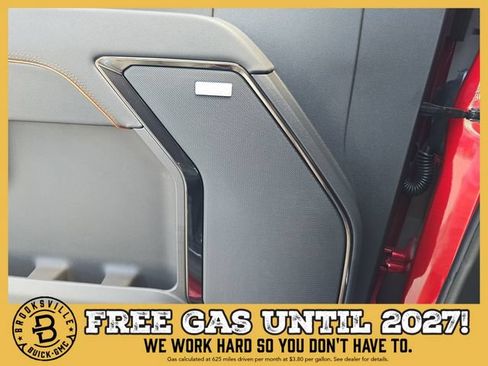 New 2026 GMC Sierra 2500 AT4 w/ AT4 Premium Plus Package AWD/4WD image 18