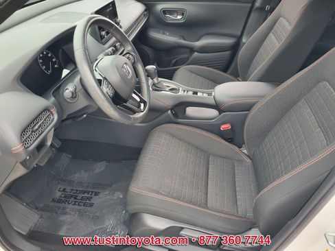 Used 2024 Honda HR-V Sport image 10