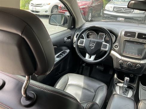 Used 2019 Dodge Journey GT AWD/4WD image 17