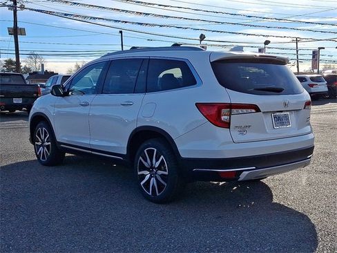 Certified 2022 Honda Pilot Touring image 4