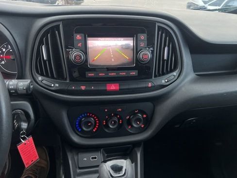 Used 2021 RAM ProMaster City Tradesman w/ Window Group 09 image 29