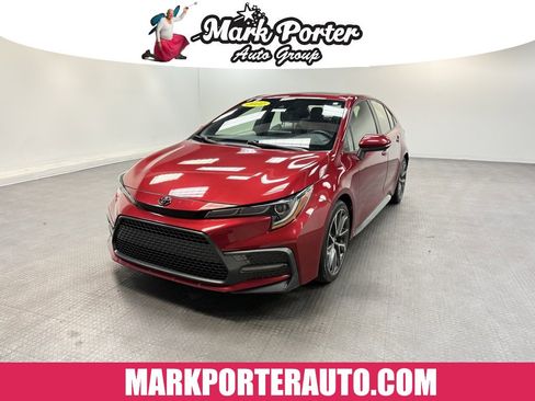 Used 2022 Toyota Corolla SE image 1