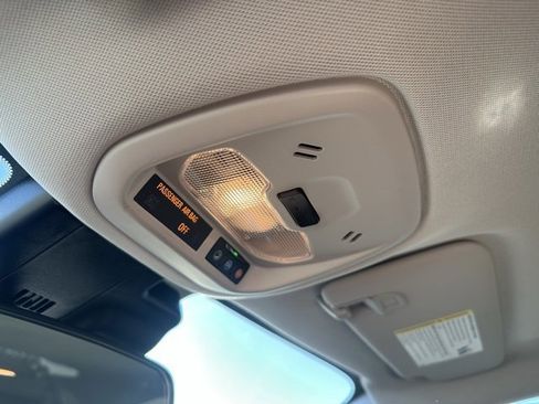 Certified 2025 Chevrolet Trax ACTIV w/ Driver Confidence Package image 17