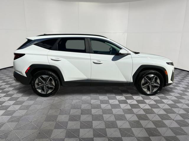 Certified 2025 Hyundai Tucson SEL FWD image 5